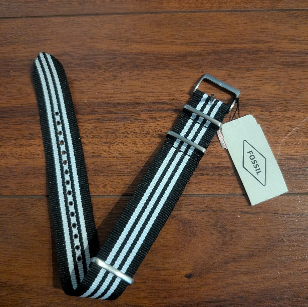 NWT Fossil Fabric Strap Replacement